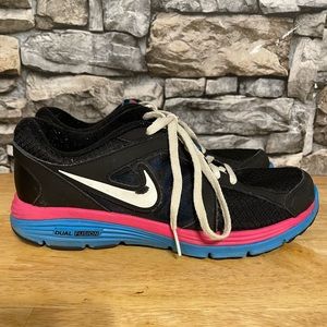 Nike Duel Fusion Running Sneakers